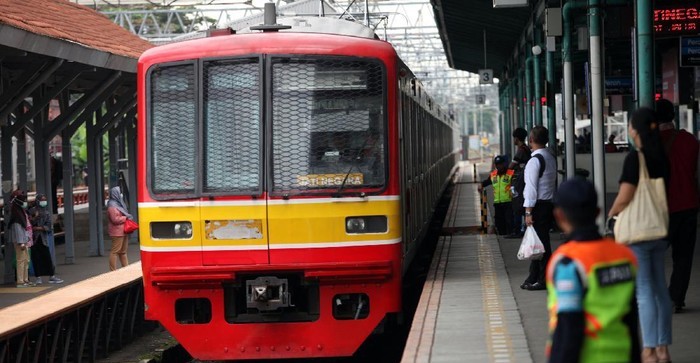 Penumpang KRL dari Stasiun Bogor Wajib Bawa Surat Tugas Mulai Hari Ini