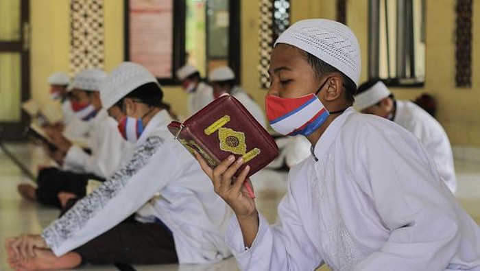 Wapres-KPAI Menggelar Rakornas Bahas Kesiapan Pesantren di Masa New Normal