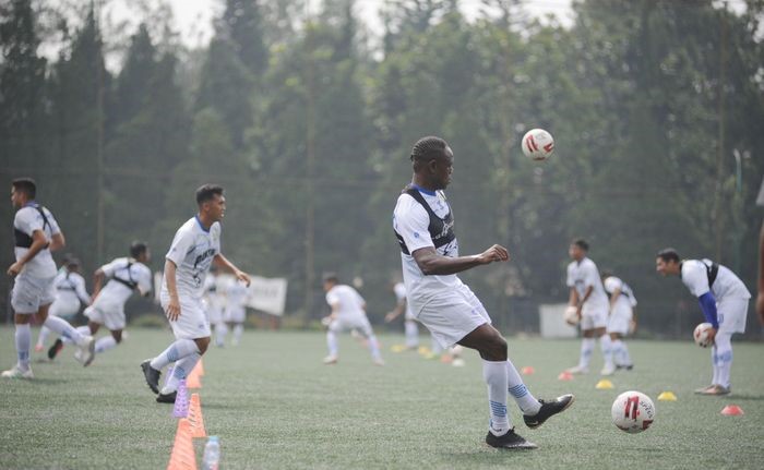 6 Juli Mendatang Persib Bandung Targetkan Latihan Kembali