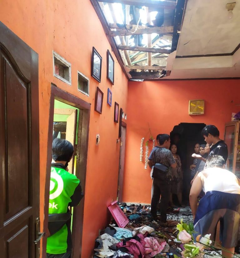 Si Jago Merah Hanguskan Satu Rumah di Gang Pacilong Ujung Kota Bogor