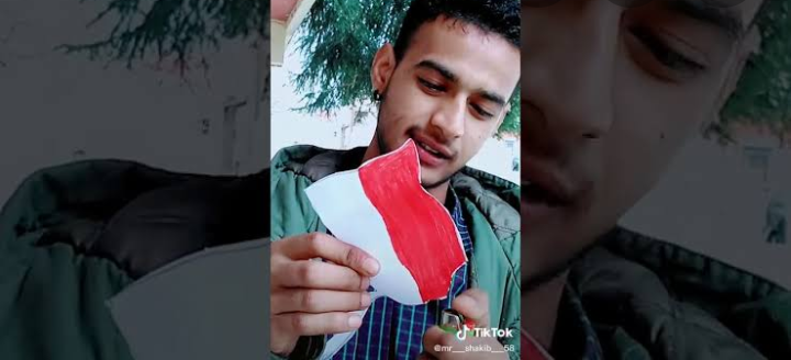 Bikin Emosi, Tiktok Pria Timur Tengah Bakar Bendera Merah Putih Lalu Diinjak-injak. Videonya Viral