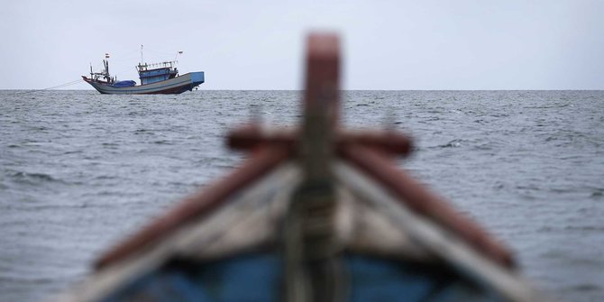 Aksi Heroik Bakamla RI Menangkap Kapal Vietnam di Perairan Laut Natuna