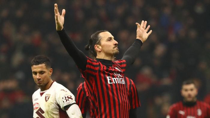 Ibrahimovic Sepakat Perpanjang Kontrak di Milan