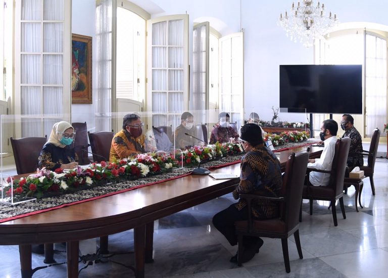 Hari Ini Presiden Terima Vaksin Merah Putih di Istana Bogor