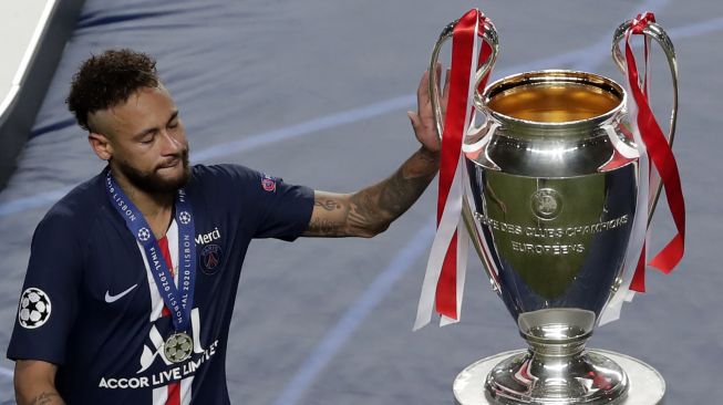 Kejar Trofi Liga Champions, Neymar Bertahan di PSG