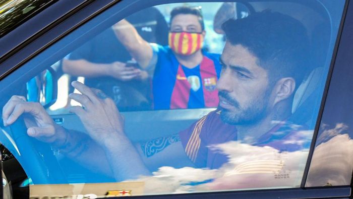 Atletico Resmi Mengumumkan Transfer Luis Suarez dari Barcelona