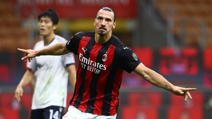 Kontrak Zlatan Ibrahimovic Diperpanjang AC Milan Satu Tahun