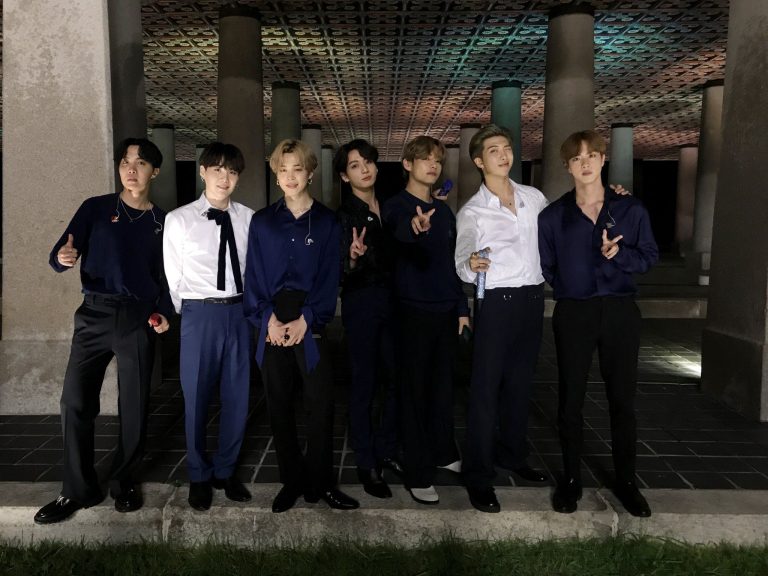 Ini Makna Dibalik Lima Album BTS yang Laris Manis