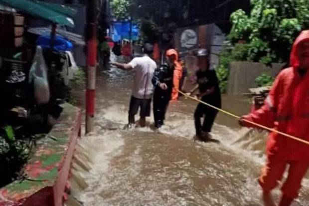 Korban Tewas di Banjir Ciganjur Ternyata Lagi Hamil