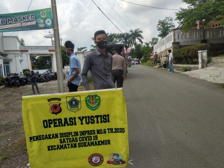 Pelanggar Prokes Disuruh Baca Al-Quran di Sukamakmur