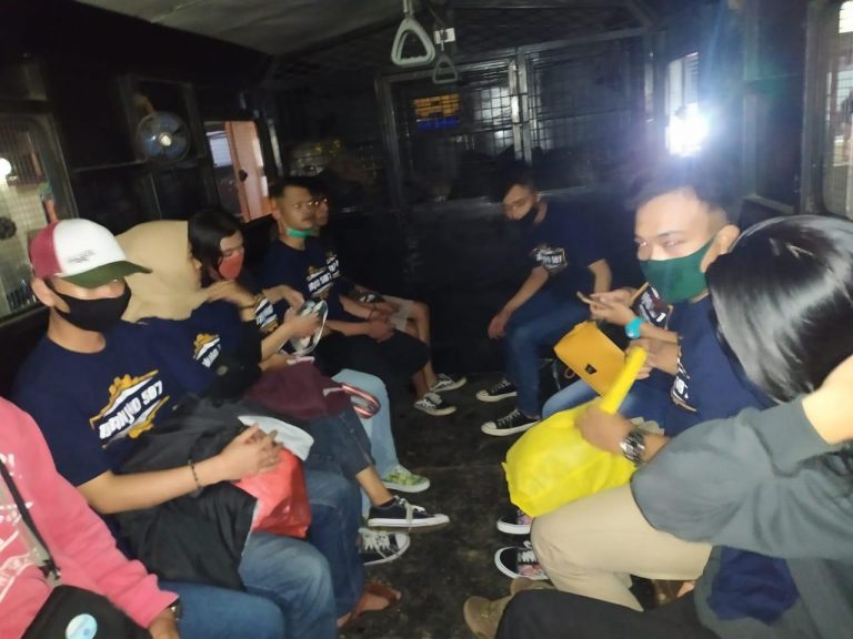 33 Remaja yang Pesta Miras dan Narkoba di Vila Bogor