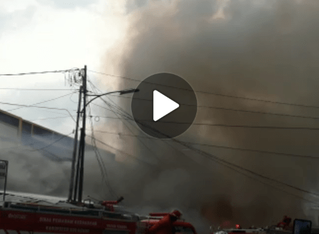 Video Detik-detik Pasar Cibadak Sukabumi Terbakar