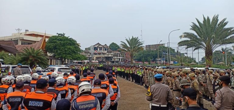 600 Petugas Razia Pelancong di Puncak Bogor