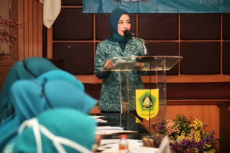 Ketua PKK Kabupaten Bogor Membuka Kegiatan Workshop dan Orientasi PAAR se-Kabupaten Bogor