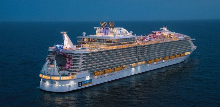Royal Caribbean Cari Relawan untuk Simulasi Pelayaran
