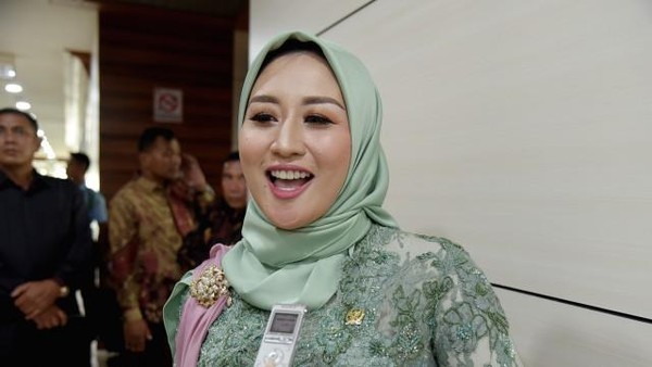 Iis Rosita,  Anggota DPR Sekaligus Istri  Edhy Prabowo yang Dibawa KPK