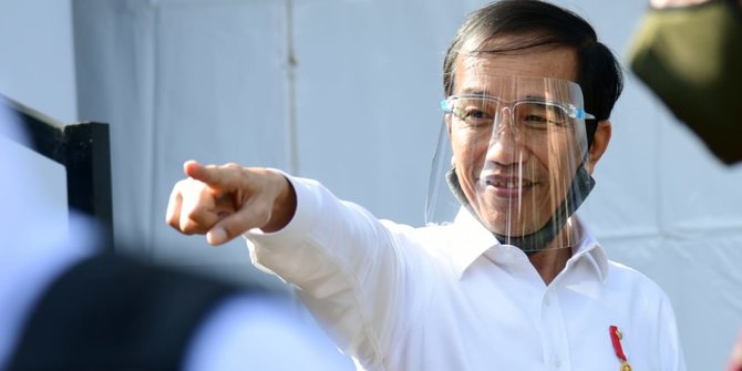 Presiden Jokowi Pelototi langsung Simulasi Vaksin Covid-19 di Puskesmas Tanah Sareal