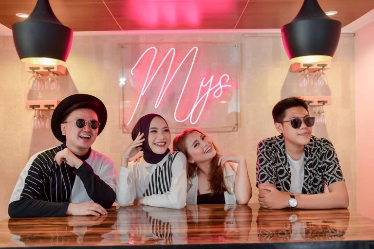 Cari Studio Foto dengan Berbagai Macam Spot yang Keren, MYS Studiohouse aja