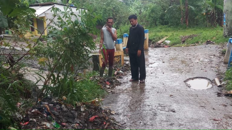 Kecamatan Bogor Timur dan Ciawi Duet Bersihkan Kali Ciliwung