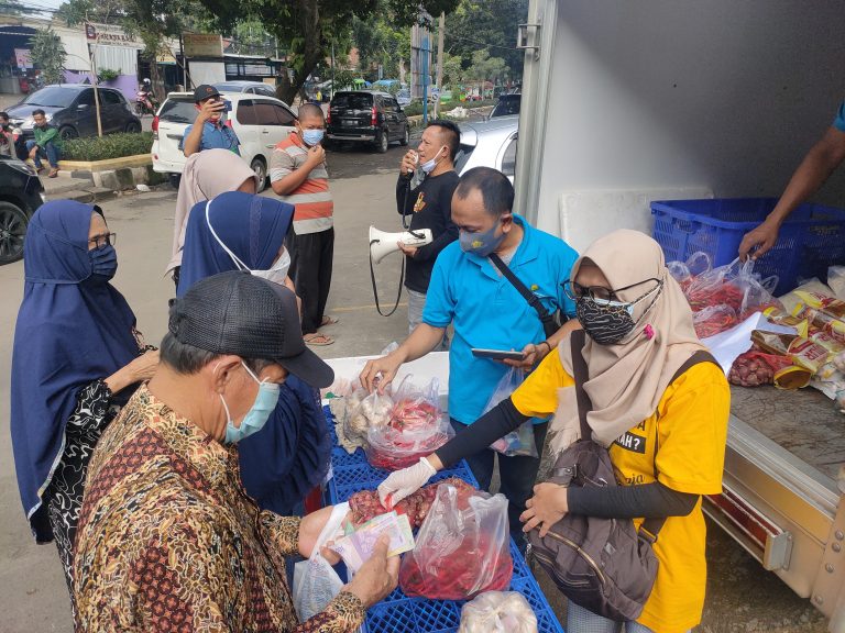 Kendalikan Harga, Toko Tani Indonesia (TTI) Gelar Pangan Murah