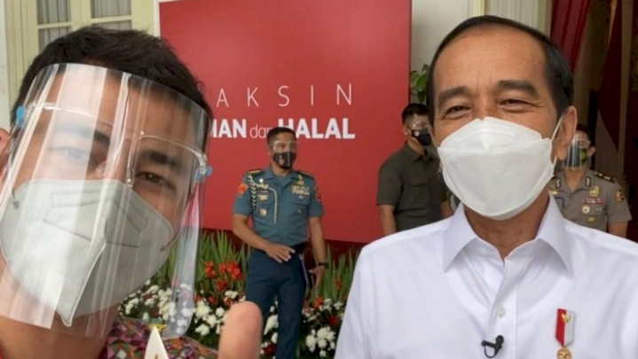 Divaksin Bareng Jokowi, Raffi Ahmad :  Jangan Takut Vaksin Guys!