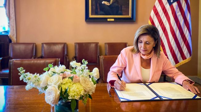 Nancy Pelosi Terpilih Lagi Jadi Ketua DPR AS