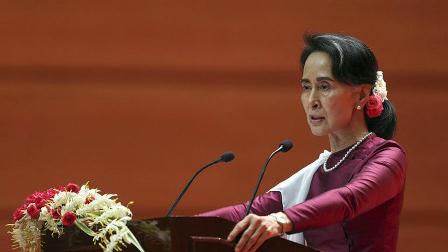 Serem! Demonstran Berontrak Kudeta Militer Myanmar, Aung San Suu Kyi Tetap Siap-Siap Jalani 3 Dakwaan