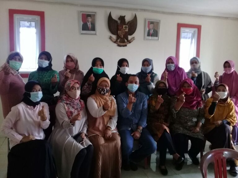 Hore, Kader Posyandu Desa Ciapus Bogor Sudah Ikut SIPP Online