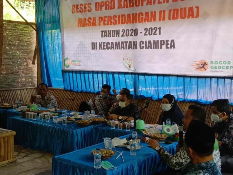 Anggota DPRD Dapil 4 Kabupaten Bogor Dihujani Protes Jalan Rusak