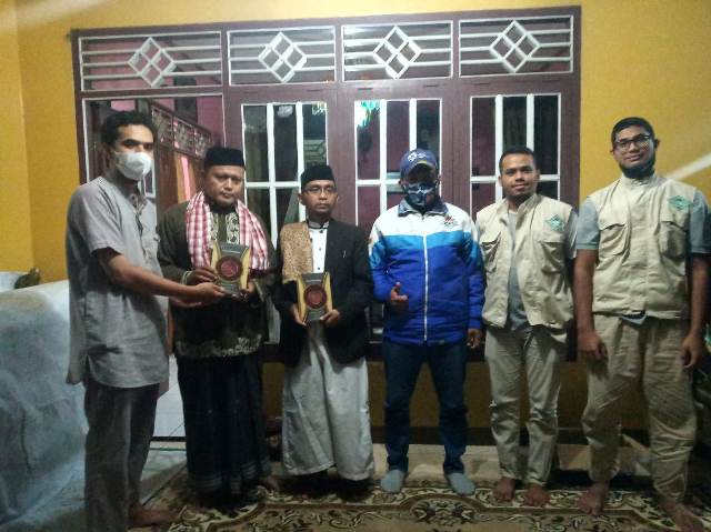 XTC Bogor dan Pemuda Al-Irsyad Rescue Salurkan Sembako dan Mushaf Al-Qur’an