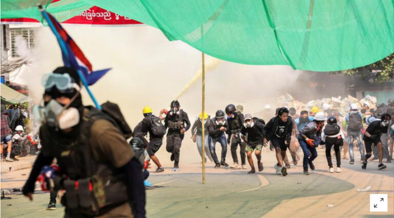 Menggila, Militer Myanmar Tewaskan 114 Demonstran Antikudeta