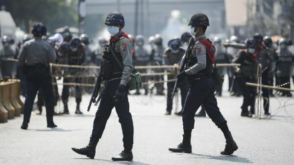 Lari ke India, Myanmar Minta 8 Polisi Kabur Dikembalikan