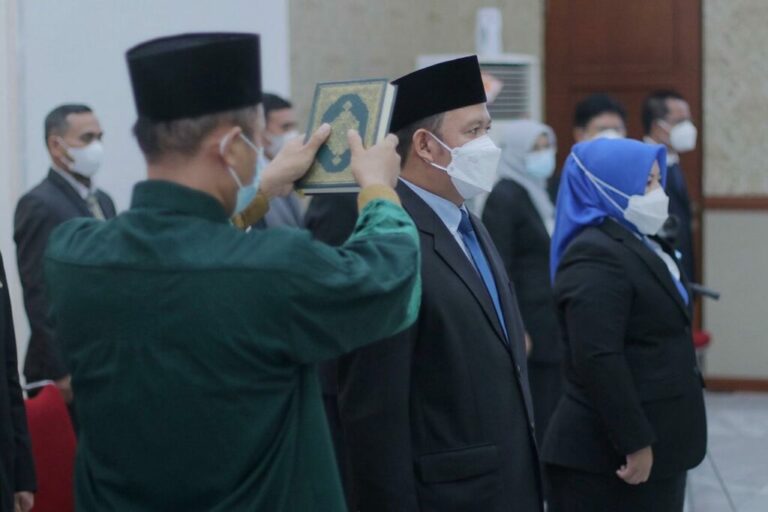 Wali Kota Bogor Bima Arya Lantik Dua Pejabat Kepala Dinas