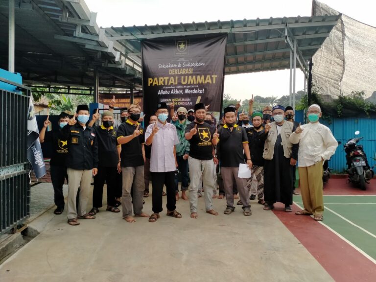 Sahabat Ummat Bogor Dukung Deklarasi Partai dengan Aksi Tanam Pohon