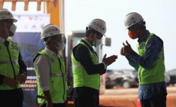 Indonesia Bakal Mempunyai Pabrik Kaca Terbesar se-Asia Tenggara