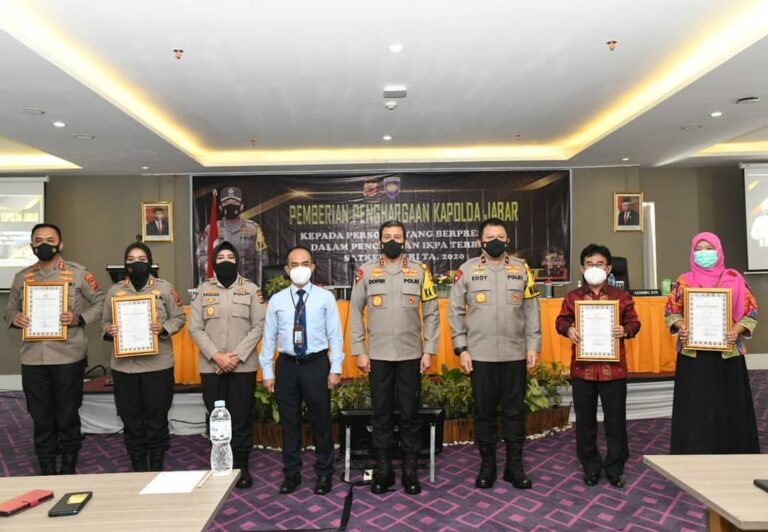 KPPN Sukabumi Mendapatkan Penghargaan Kapolda Jabar