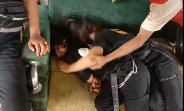 
 Dua Remaja Putri Ditemukan di Pinggir Jalan Dalam Kondisi Tidak Sadar, Minggu (13 Juni 2021).(foto. Istimewa/Bogordaily.net)