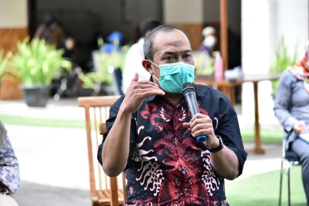 Iwan Suryawan Ingatkan Ridwan Kamil Terkait Konsistensi Kebijakan