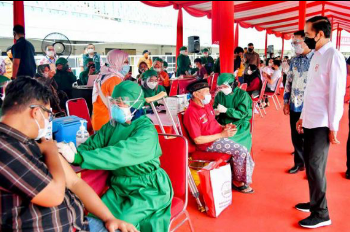 Pemkab Bogor Gelar Kembali Vaksinasi Massal di Stadion Pakansari