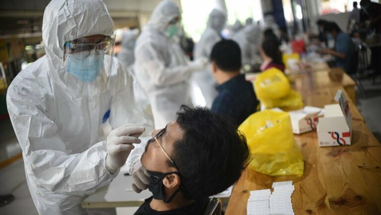 PT KAI Lakukan Test Antigen Secara Random Di Stasiun Bogor