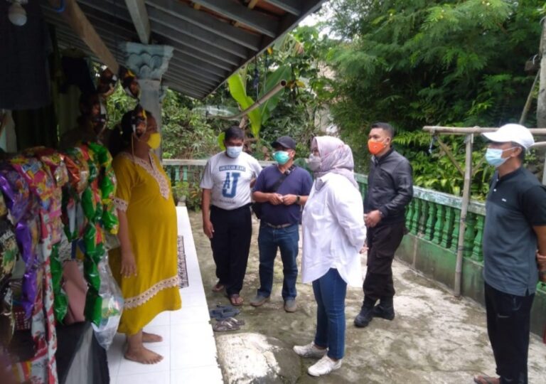 Bupati Bogor Gercep Kunjungi Rumah Ibu Hamil yang Tidak Dilayani Puskesmas Situ Udik