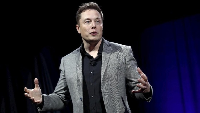 Gawat! Tim Medsos Tesla Buru Netizen yang Menjelek-jelekan Elon Musk di Sosmed