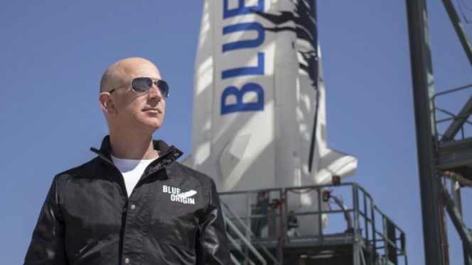
 Perusahaan antariksa miliknya Blue Origin  Jeff Bezos akan menjalankan wisata ke luar angkasa, dan permintaannya tiket sangat tinggi.(Istimewa/Bogordaily.net) 