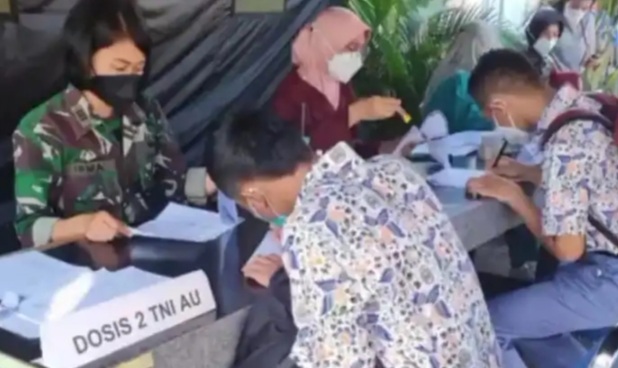 300 Orang Target Vaksinasi TNI AU Setiap Hari