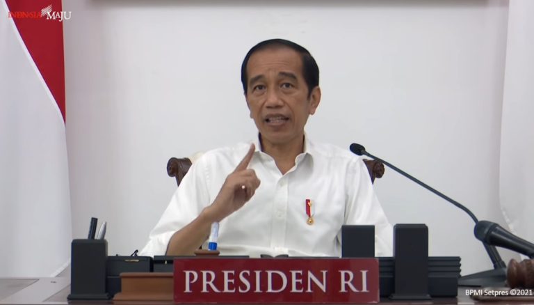 Jangan Sampai Rakyat Frustasi, Presiden Jokowi Ingatkan Jajarannya Hati-Hati saat Bicara