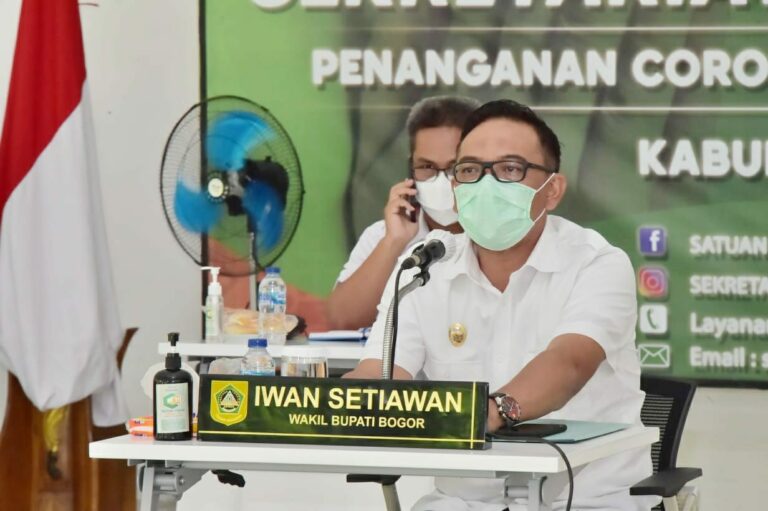 Iwan Setiawan Minta Para Camat Serius Laksanakan PPKM Darurat