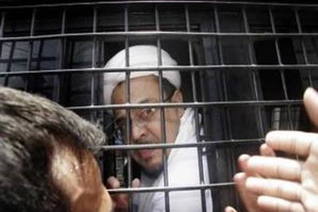 Banding, Rizieq Shihab Tetap Divonis 4 Tahun Penjara
