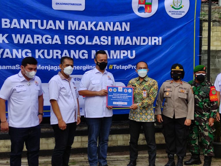 Kadin Kota Bogor Beri 350 Box Makanan Siap Saji untuk Warga Isoman