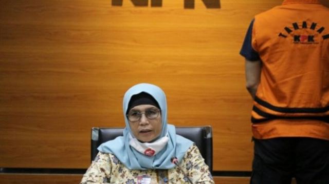 Bareskrim Polri Serahkan Laporan ICW Kasus Lili Pintauli ke KPK