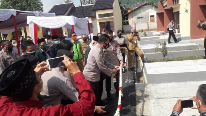 
 Kapolres Bogor AKBP Harun saat meresmikan rumah dinas anggota Polri di Polsek Ciampea Kecamatan Ciampea, 31 Agustus 2021. (Bogordaily.net)